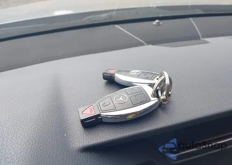 2014 Mercedes-Benz E 350 4Matic из США, поврежденный, VIN WDDHF8JB4EB009981